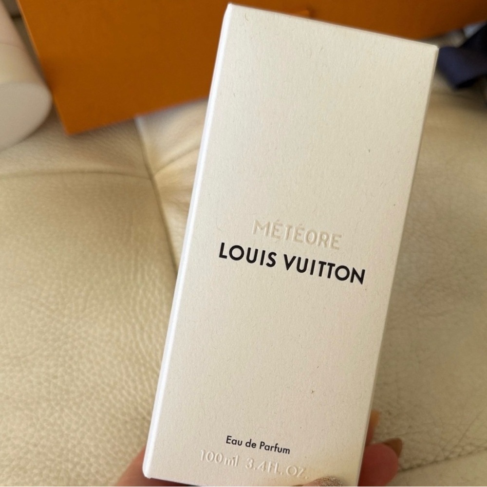 Louis Vuitton box and Météore Fragrance Packaging